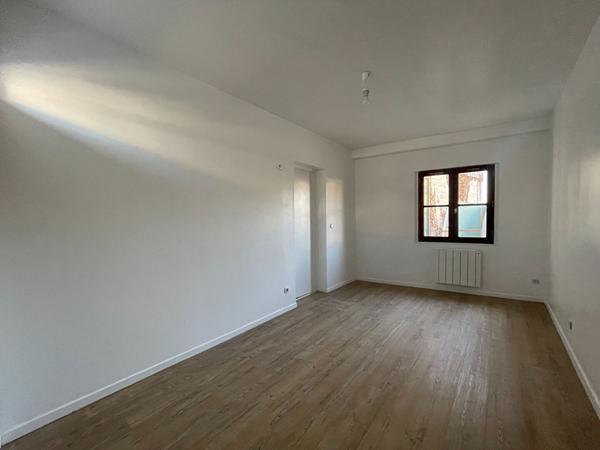 Location appartement Épernon - 3 pièce(s) - 56 m² - 750 €/mois