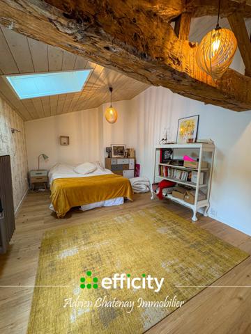 Maison
         7 pièces
        - 219 m² 445 480 € *