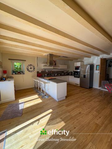 Maison
         7 pièces
        - 219 m² 445 480 € *