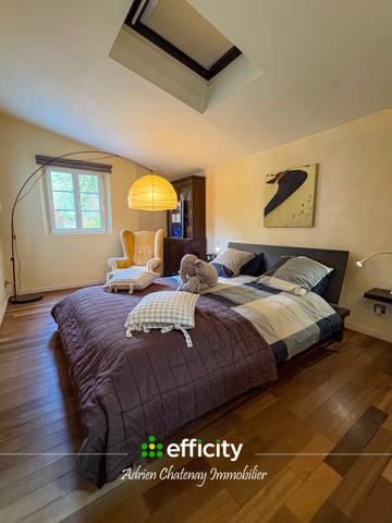 Maison
         7 pièces
        - 219 m² 445 480 € *