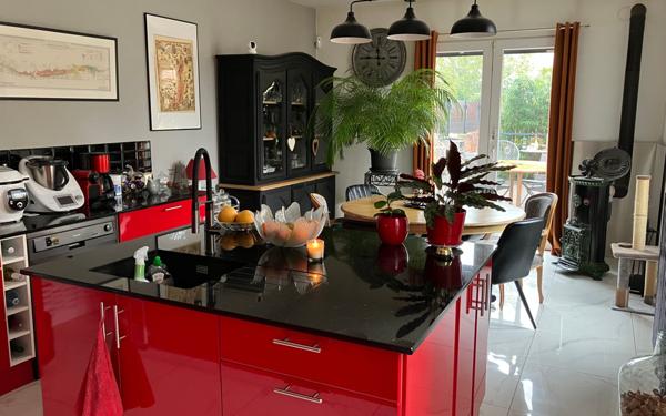 Maison à vendre    5 pièces •  Épernay