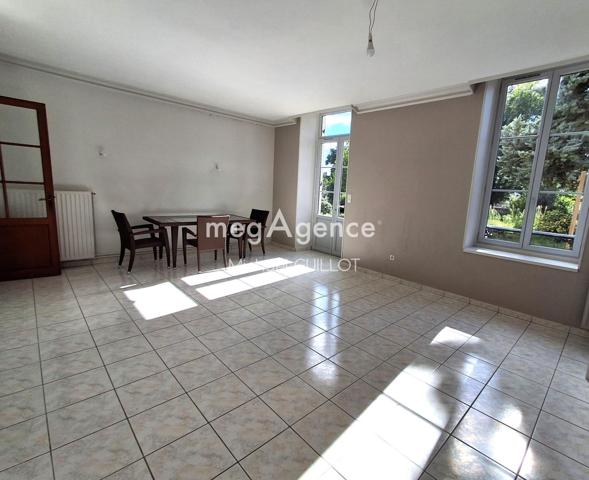 Appartement à CEYZERIAT, 01250 - 4 pièces 102m²