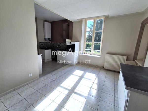 Appartement à CEYZERIAT, 01250 - 4 pièces 102m²