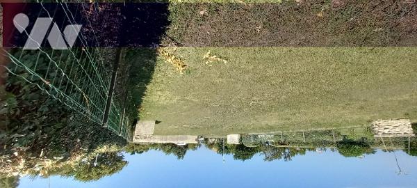 Proche de l'océan et du phare de Chassiron, beau terrain à bâtir de 474 m2 borné hors lotissement.