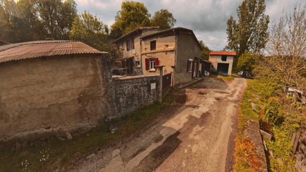 🏡 L’Authenticité de la Pierre & 3 200 m² de Liberté – À 10 min de Saint-Vallier