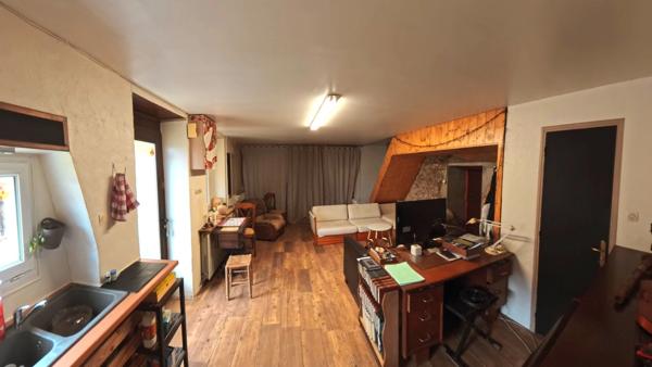 🏡 L’Authenticité de la Pierre & 3 200 m² de Liberté – À 10 min de Saint-Vallier