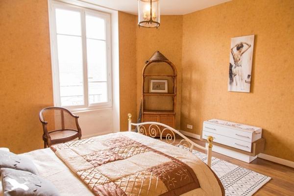 Immeuble à vendre 199 800 € Bourganeuf 276 m² DPE E