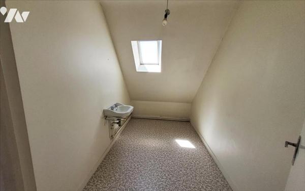 CARHAIX - MAISON 5 PIECES