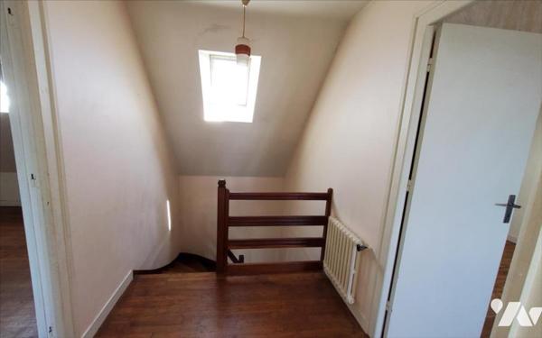 CARHAIX - MAISON 5 PIECES