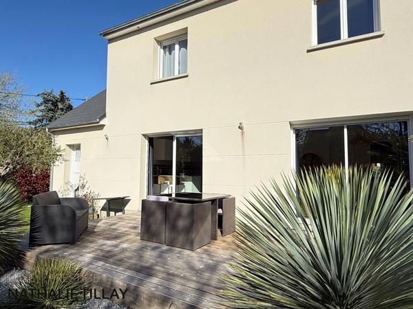 Maison contemporaine a vendre, SAINT DENIS EN VAL, 4 chambres , beau jardin