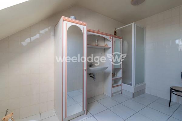 Maison à vendre 7 pièces de 139 m² à Jouy-le-Moutier