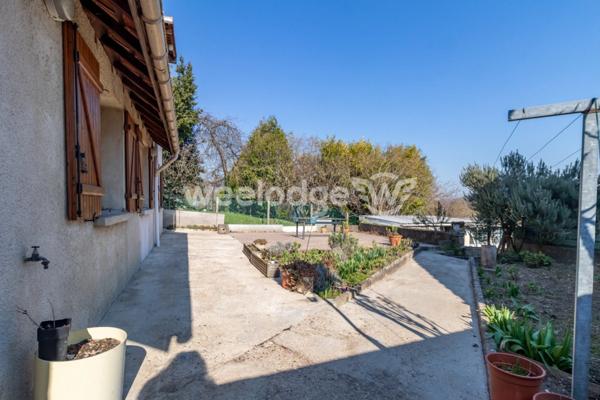 Maison à vendre 7 pièces de 139 m² à Jouy-le-Moutier