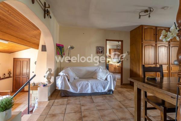 Maison à vendre 7 pièces de 139 m² à Jouy-le-Moutier