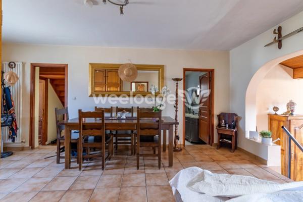 Maison à vendre 7 pièces de 139 m² à Jouy-le-Moutier