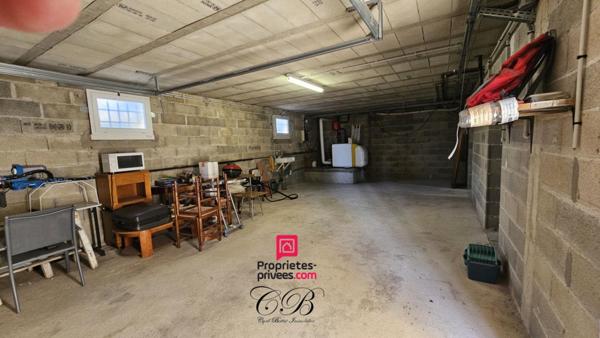 Rousson ? Maison 4 faces 155 m² + studio ? Terrain  1700 m² piscinable, garages, terrasse