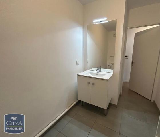Appartement à louer 2 pièces 44.6m² Montlouis-sur-Loire (37270)