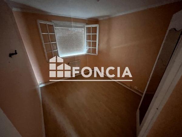 À vendre Appartement 4 pièces 94.31 m² - Sainte-foy-la-grande 33220