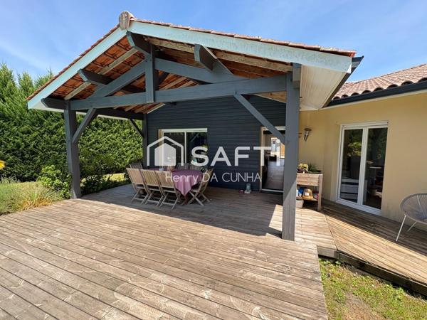 Maison familiale haut de gamme + piscine & garage