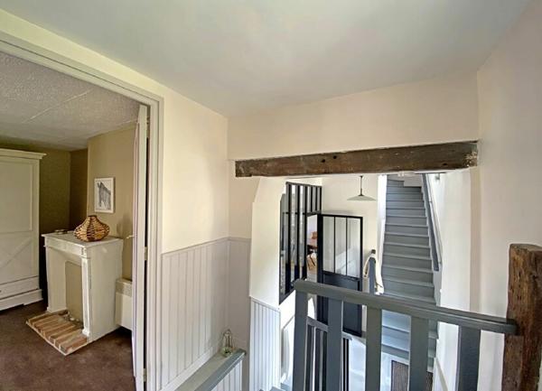 Maison à vendre    8 pièces • 160 m2 Mantes-la-Ville