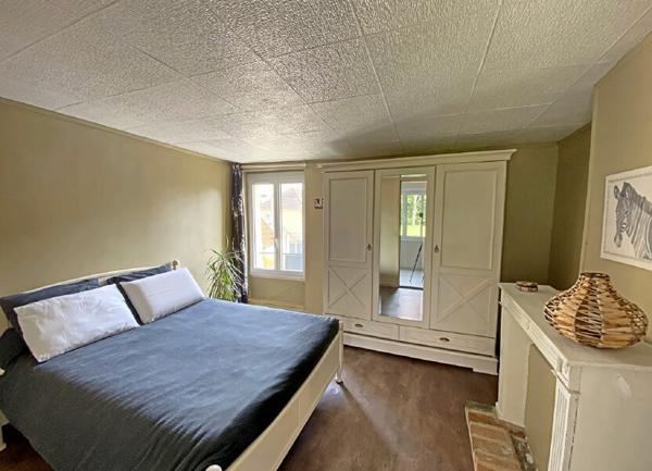 Maison à vendre    8 pièces • 160 m2 Mantes-la-Ville