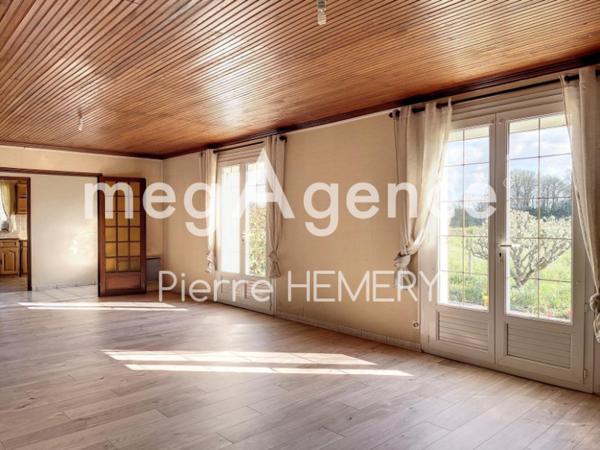 Maison à ALENCON, 61000 - 6 pièces 182m²