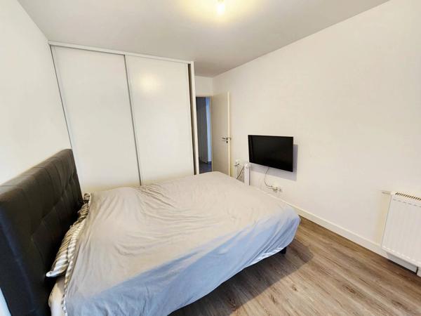 Appartement 2 pièces avec loggia et parking – Villenave-d’Ornon