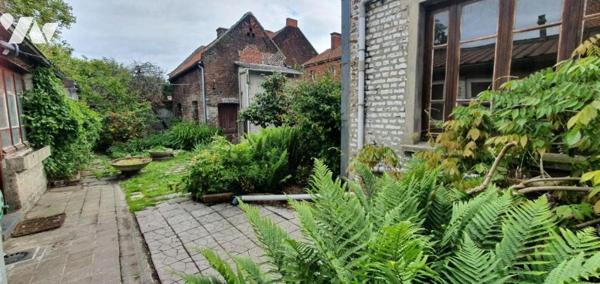 ANICHE MAISON BOURGEOISE CENTRE VILLE