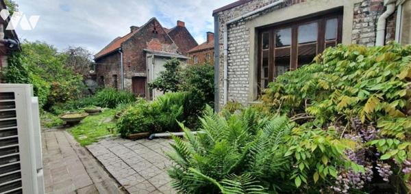 ANICHE MAISON BOURGEOISE CENTRE VILLE