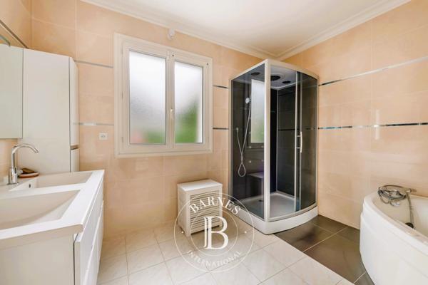 Guérande, Villa 6 Chambres -  344 m² à vendre