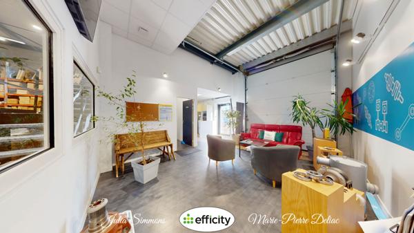 Bureau
         10 pièces
        - 440 m² 1 170 000 € *