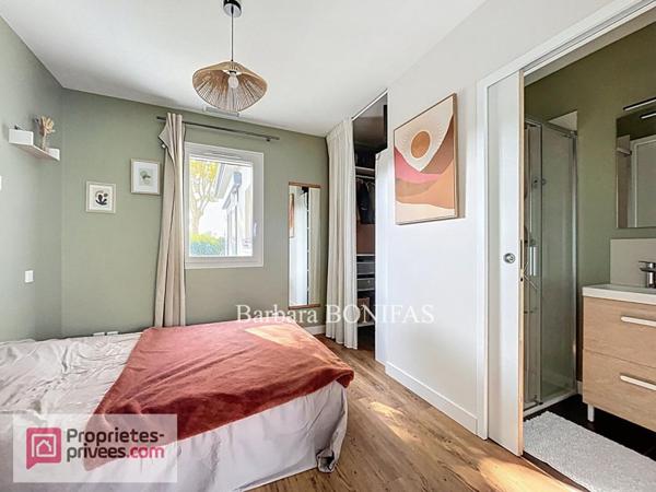 Maison  plain pied 5 pièces 121 m2