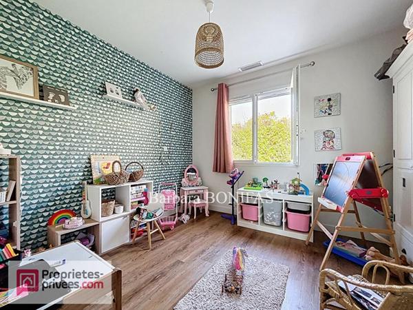 Maison  plain pied 5 pièces 121 m2