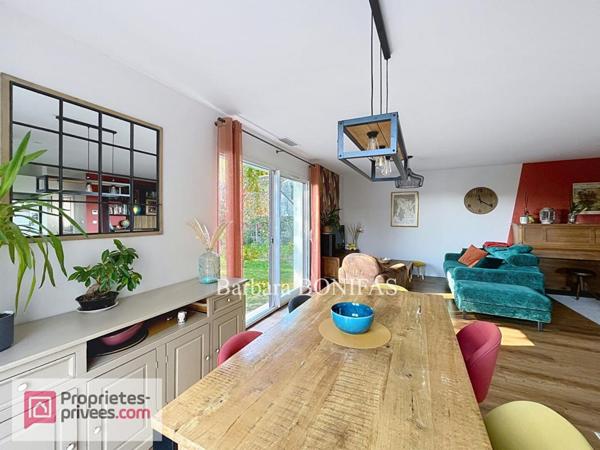 Maison  plain pied 5 pièces 121 m2