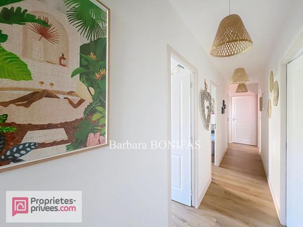 Maison  plain pied 5 pièces 121 m2