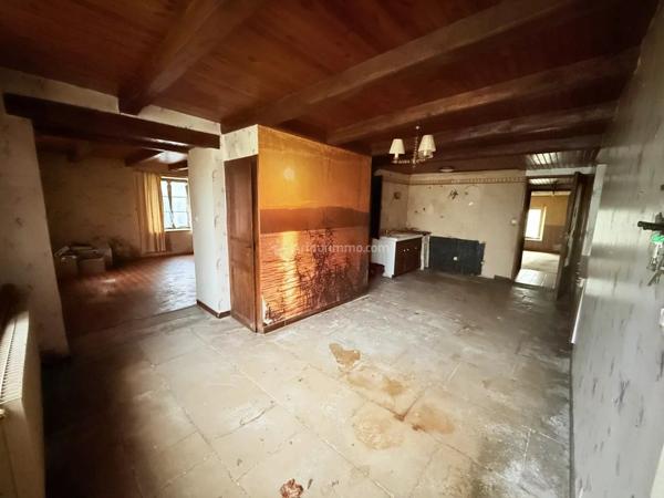 Vente Maison de village 4 pièces 123 m2 à Pompierre