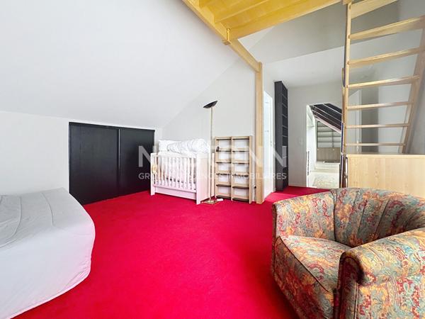 À Fontenay-aux-Roses Maison d'exception de 305 m² sur 770 m² de terrain indépendant