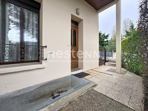 À Fontenay-aux-Roses Maison d'exception de 305 m² sur 770 m² de terrain indépendant