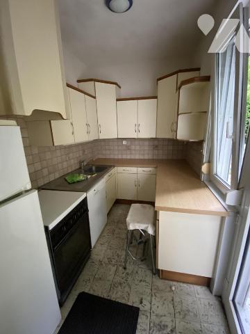 Maison de ville 4 chambres jardin et garage.