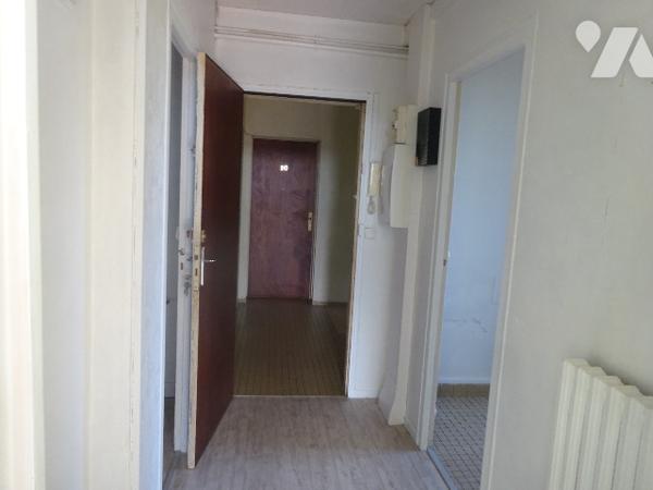 APPARTEMENT F3 A RENOVER A VENDRE A NOGENT LE ROTROU