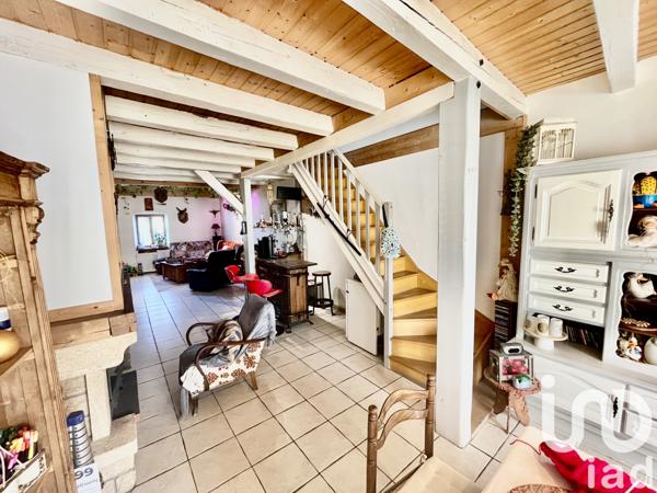 Maison à vendre 8 pièces 210 m² Cruseilles