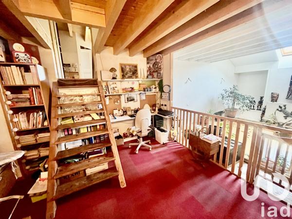 Maison à vendre 8 pièces 210 m² Cruseilles