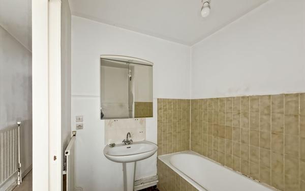 Appartement à vendre    1 pièce • 23,05 m2 Lyon 6