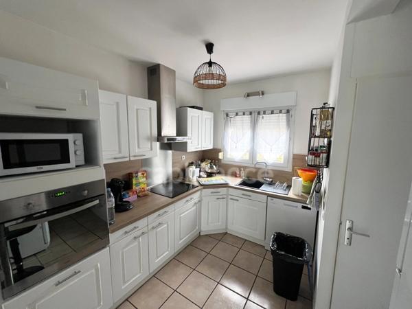 Maison à vendre 4 pièces VOLX (04)