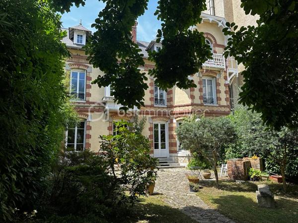 Maison de maitre de 272 m²
