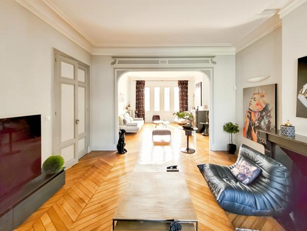 Maison à vendre 10 pièces CASTELSARRASIN (82)