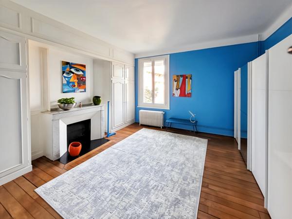 Maison à vendre 10 pièces CASTELSARRASIN (82)