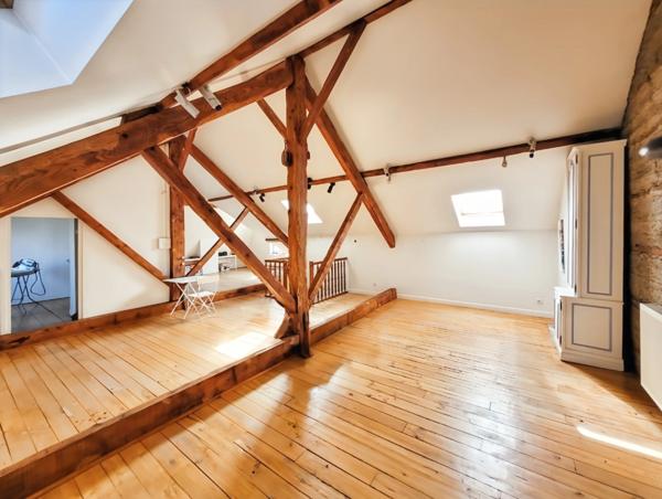 Maison à vendre 10 pièces CASTELSARRASIN (82)