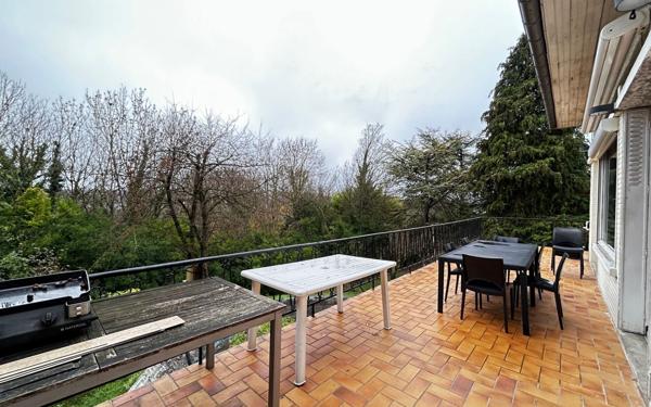 Maison à vendre    7 pièces •  Ormesson-sur-Marne