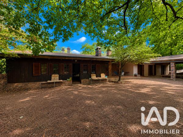 Maison à vendre 6 pièces 138 m² Saint-Fargeau-Ponthierry