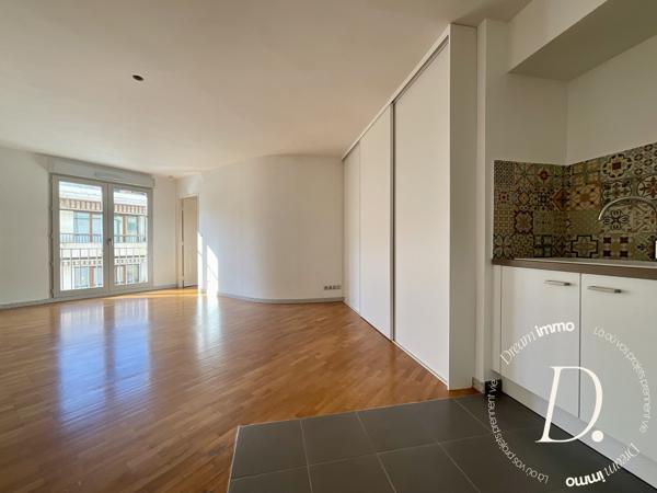 Superbe 2 pièces de 52m2 avec ascenseur et parking